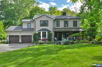300 E Allendale Ave, Allendale, NJ 07401