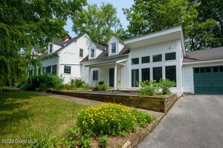 2917 Rosendale Rd, Schenectady, NY 12309