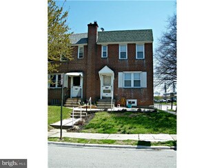 1001 Toll St, Crum Lynne, PA 19022