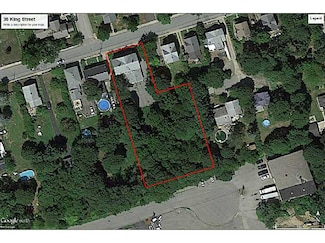 36 King St, Warwick, RI 02886