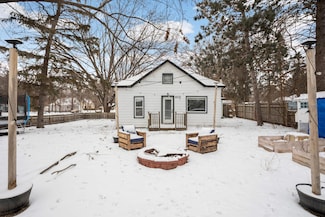 402 4th Ave S, Princeton, MN 55371