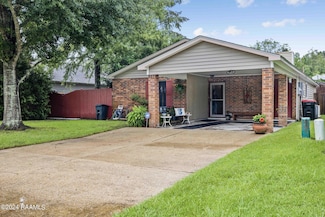 513 Smith Reed Rd, Lafayette, LA 70507