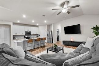 801 Russet Rock Dr Unit 6, Austin, TX 78748