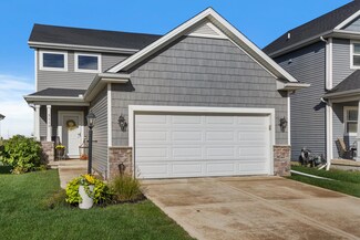 3119 Palmer Dr, Champaign, IL 61822