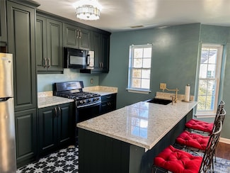 29 Stone Creek Ln, Briarcliff Manor, NY 10510