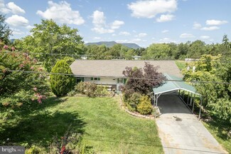 203 Totten Ln, Front Royal, VA 22630