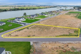13 Skyline Dr, Rupert, ID 83350