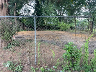 620 Gibson St, Marion, SC 29571