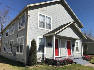 214 W Republic St Unit 4, Baytown, TX 77520