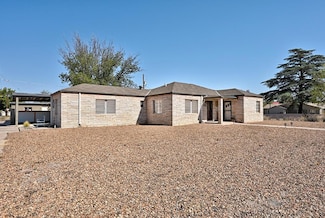 101 E 2nd St, Marfa, TX 79843