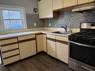 717 Boylston St Unit 717, Newton, MA 02461