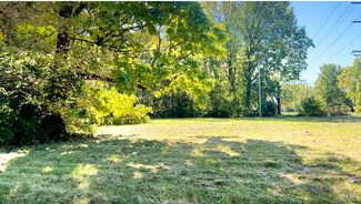 2600 Beadell St, Fort Wayne, IN 46802