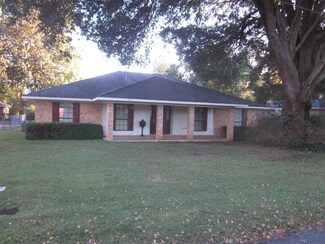 207 Sirod St, Natchitoches, LA 71457