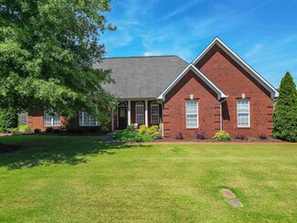 89 Abraham Dr, Jackson, TN 38305