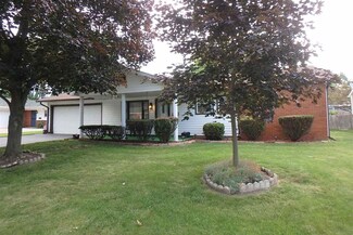 1102 N Sherwood Dr, Marion, IN 46952