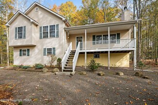 104 Merriment Ln, Blakeslee, PA 18610