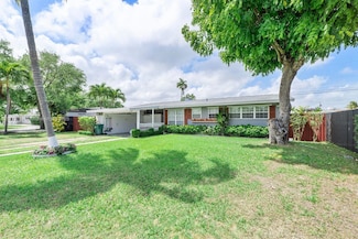 9721 Jamaica Dr, Cutler Bay, FL 33189