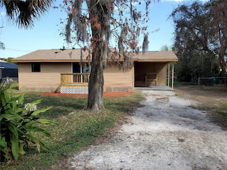 1583 Montgomery Ave, Daytona Beach, FL 32117