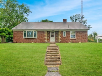 1740 Christy Rd, Fremont, OH 43420