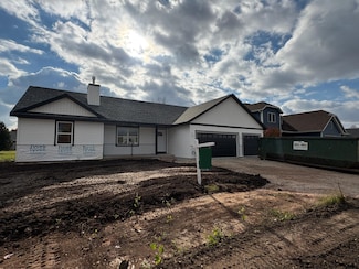 325 Prairie Fox St, North Fond Du Lac, WI 54937