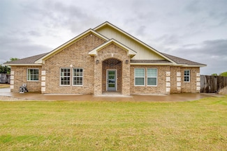 124 Sydney Ln, Lorena, TX 76655
