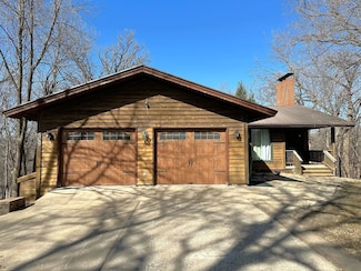 108 Shady Ln, Jackson, MN 56143