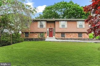 128 Westview Dr, Lincoln University, PA 19352