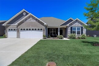 9394 Foudray Cir N, Avon, IN 46123