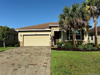 4514 NW King Ct, Jensen Beach, FL 34957