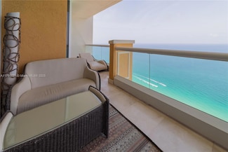 17875 Collins Ave Unit 4302, Sunny Isles Beach, FL 33160