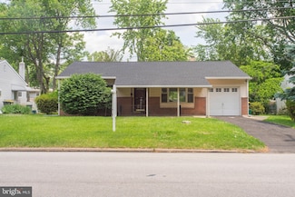 511 E Moreland Rd, Willow Grove, PA 19090