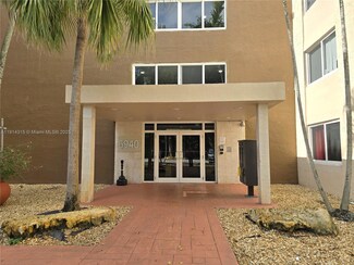 6940 Miami Gardens Dr Unit 1-319, Hialeah, FL 33015
