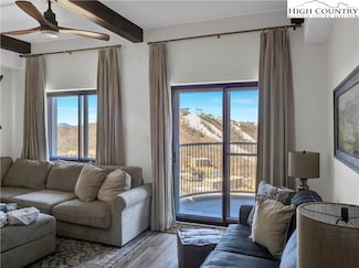 303 Sugar Top Dr Unit 2705, Sugar Mountain, NC 28604