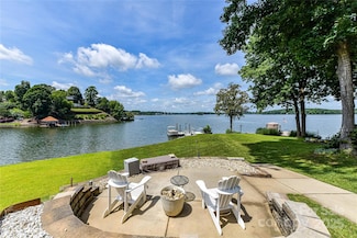 7010 Coventry Ct, Fort Mill, SC 29708