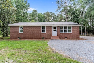 9433 Nc Highway 53 E, Burgaw, NC 28425