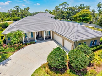 5373 Anthony Ln, Sarasota, FL 34233