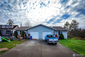 511 G St, Blaine, WA 98230