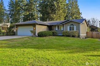 2943 SE Camano Dr, Camano Island, WA 98282