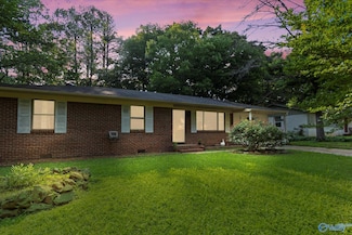 2603 Bonnie View Dr, Huntsville, AL 35810