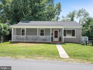 21 W Fairfax St, Berryville, VA 22611