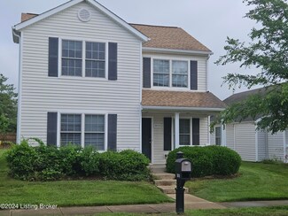 5818 Bay Harbor Dr, Louisville, KY 40228