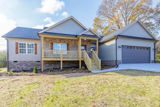 3205 Leona Dr, Rocky Face, GA 30740