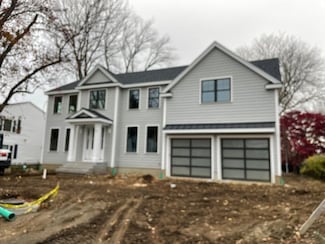 49 Staniford St, Auburndale, MA 02466