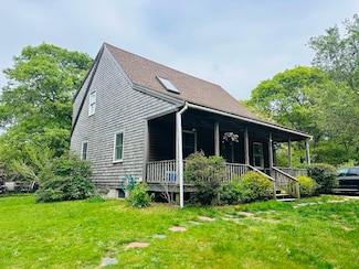 96 Manchester Ave, Oak Bluffs, MA 02557
