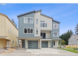 15574 SW Bellagio Ct, Tigard, OR 97224