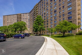 7141 N Kedzie Ave Unit 1401, Chicago, IL 60645