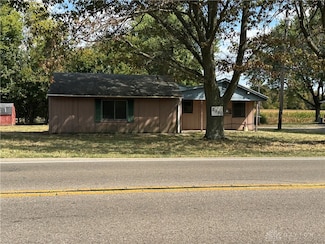 2960 N Diamond Mill Rd, Trotwood, OH 45426