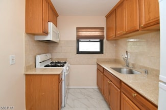 401 U S 22, North Plainfield, NJ 07060