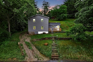 218 W Franklin St, Nelsonville, OH 45764