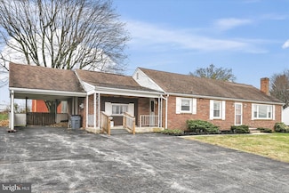 5030 Yorkana Rd, York, PA 17406